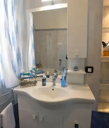A Crystal Palace In Heart Of Apartamento
